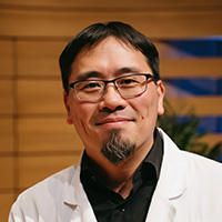 Warren L. Lee, MD PhD FRCPC
